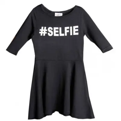 Skøn selfie viskose kjole i sort